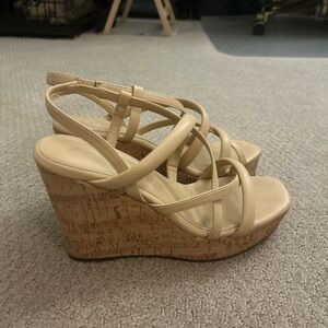Coutgo wedges only worn once!
